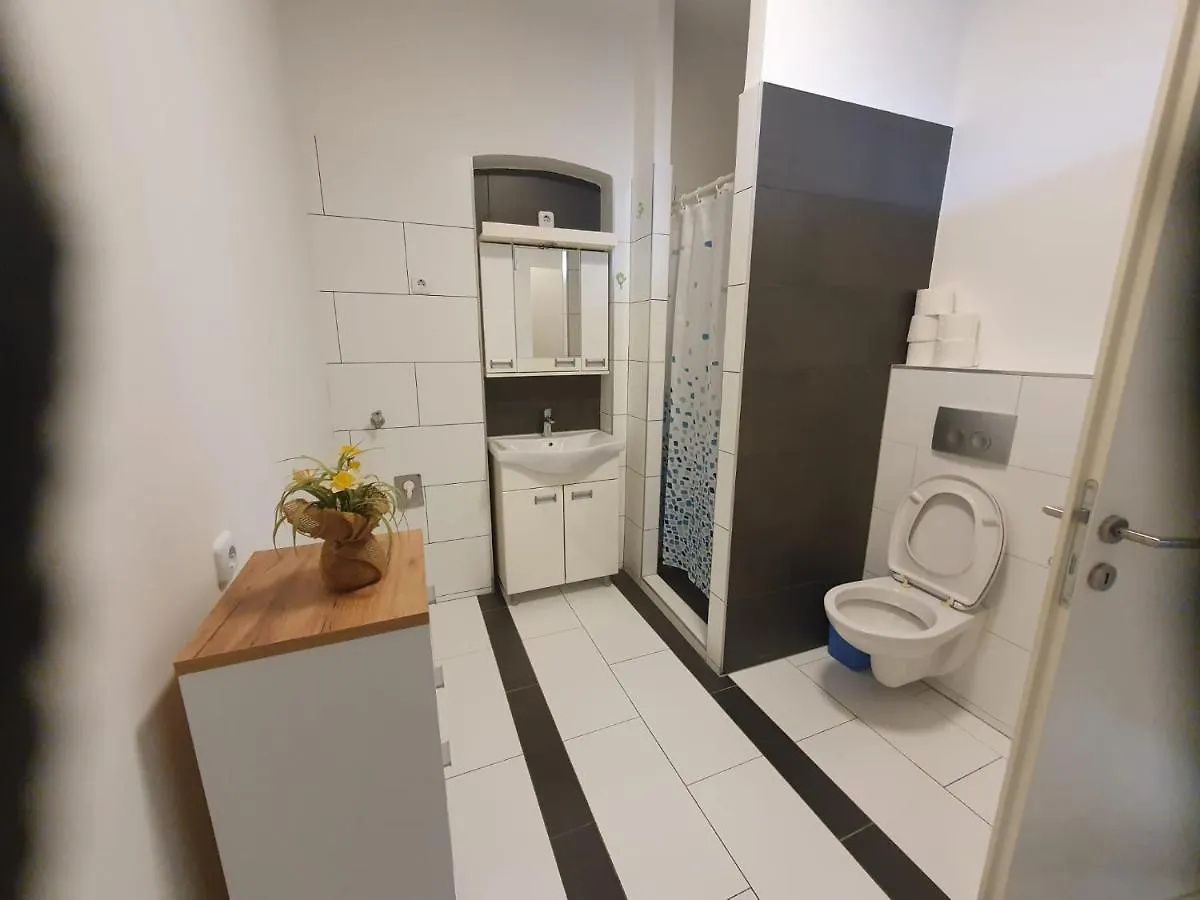 Apartment Schloessel 24 Вена Австрия