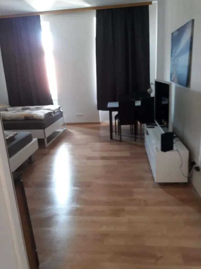 Apartment Schloessel 24 Вена